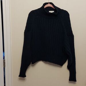 H&M cozy knit sweater sz. L